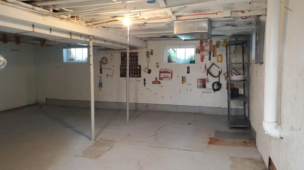 5869 S Mission Road Union Charter Township, MI 48858