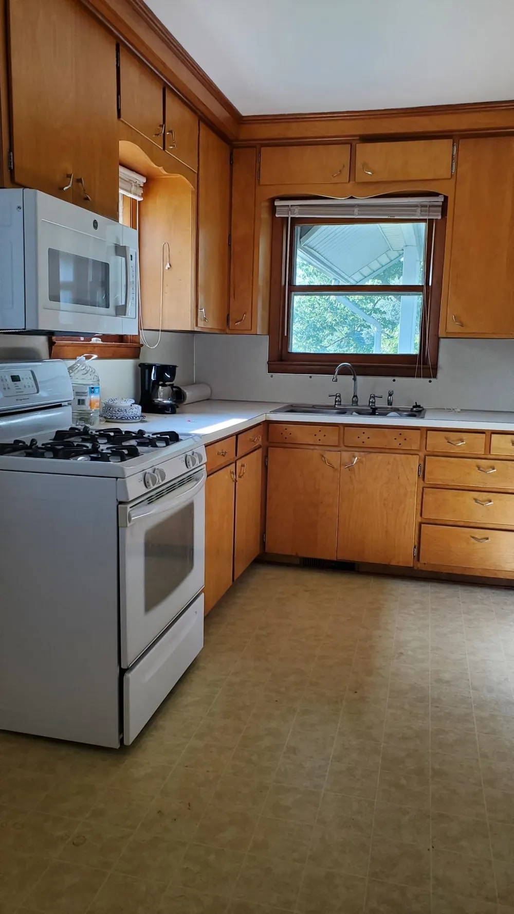 5869 S Mission Road Union Charter Township, MI 48858