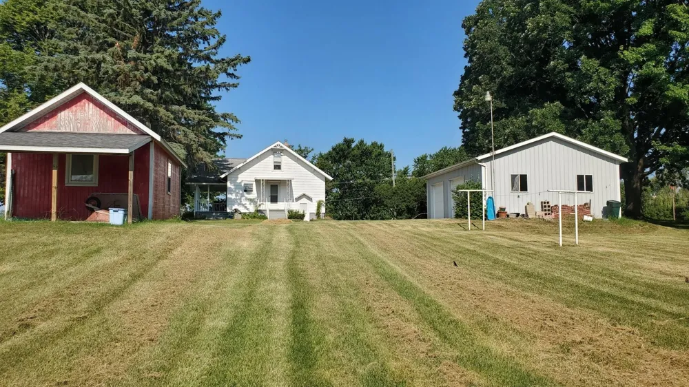 5869 S Mission Road Union Charter Township, MI 48858