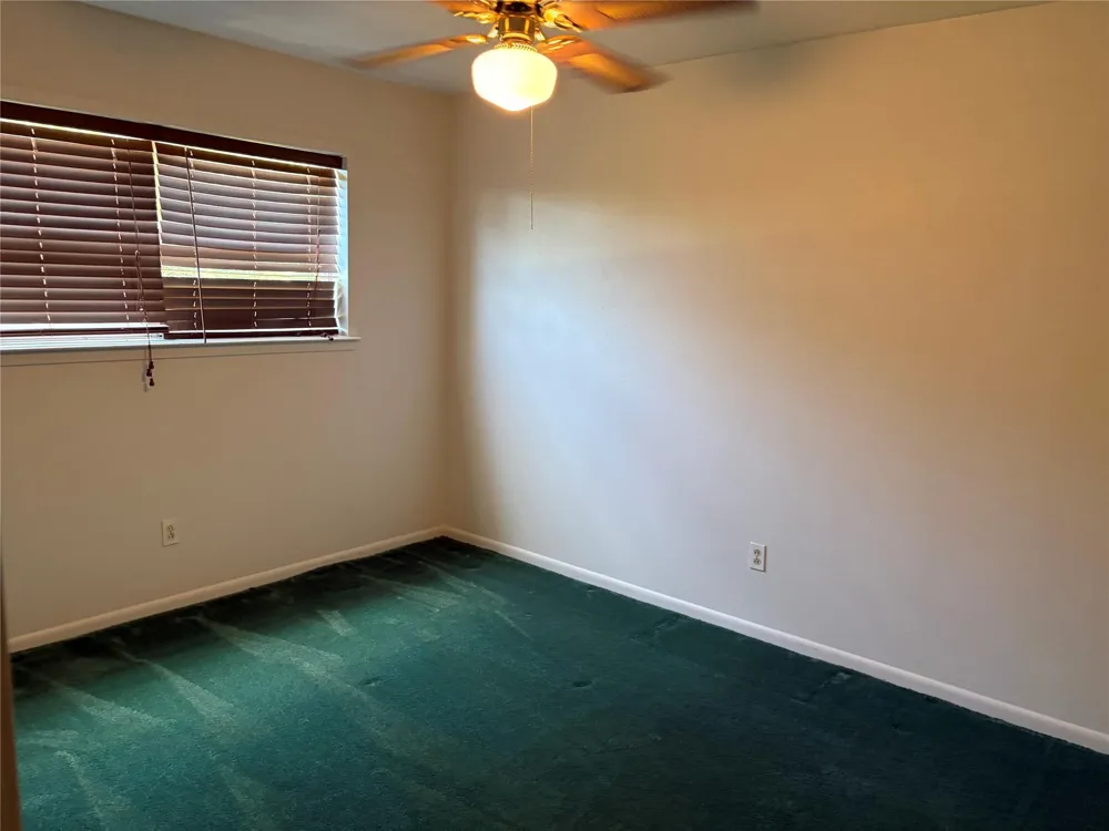 117 Dogwood Trail Bellville, TX 77418