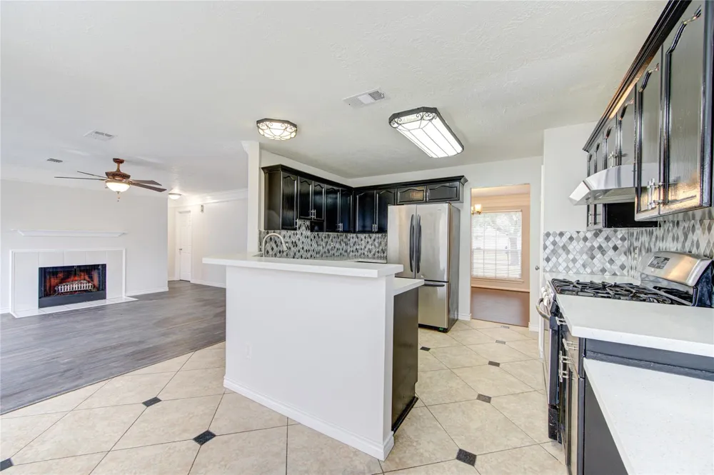 14123 Torrey Forest Drive Houston, TX 77014