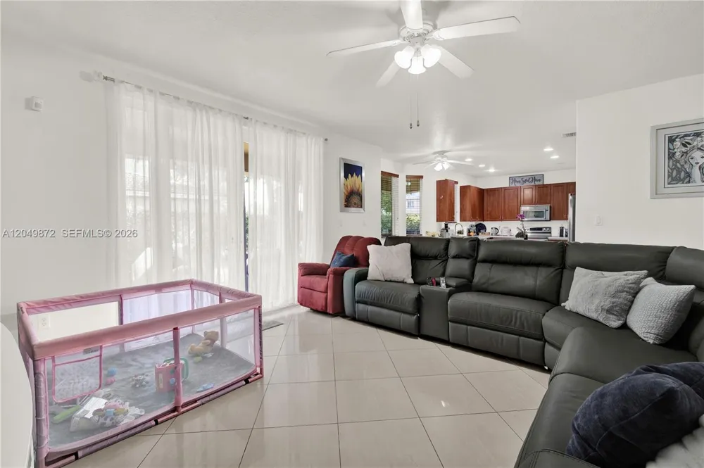 20765 SW 89th Ave Cutler Bay, FL 33189
