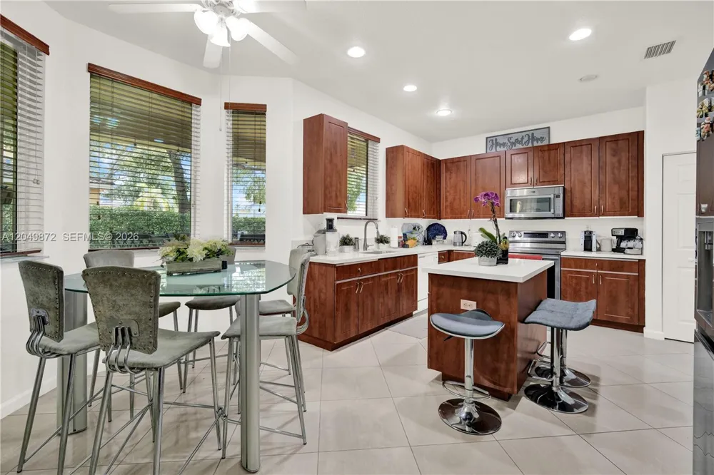 20765 SW 89th Ave Cutler Bay, FL 33189