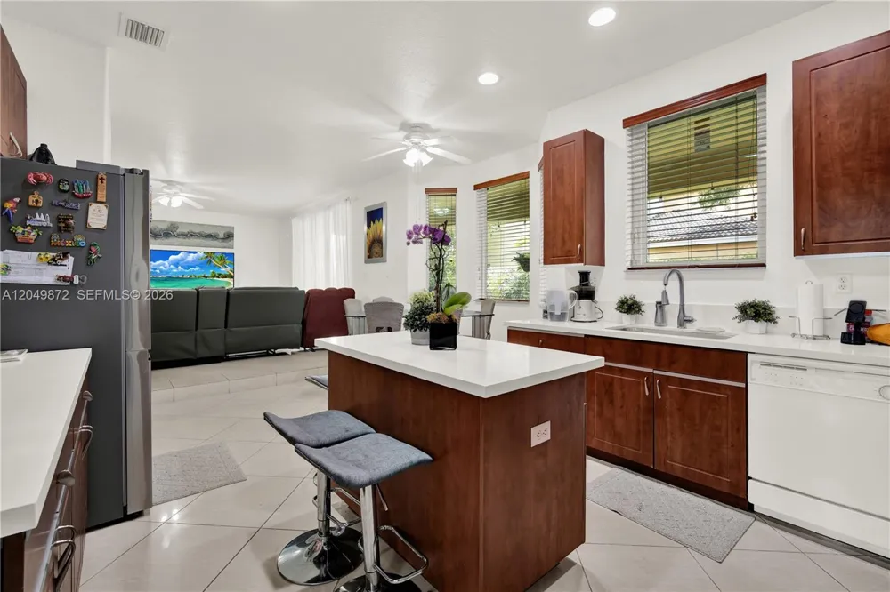 20765 SW 89th Ave Cutler Bay, FL 33189