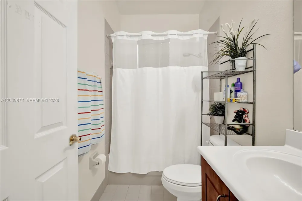 20765 SW 89th Ave Cutler Bay, FL 33189