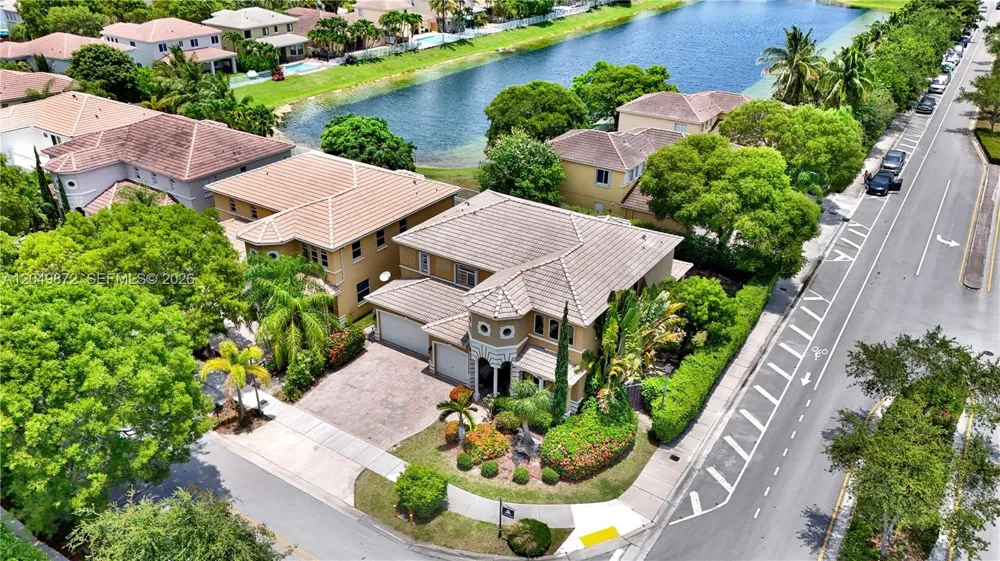 20765 SW 89th Ave Cutler Bay, FL 33189