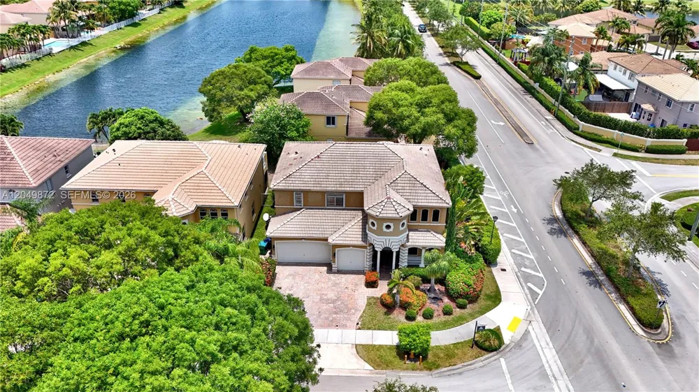 20765 SW 89th Ave Cutler Bay, FL 33189