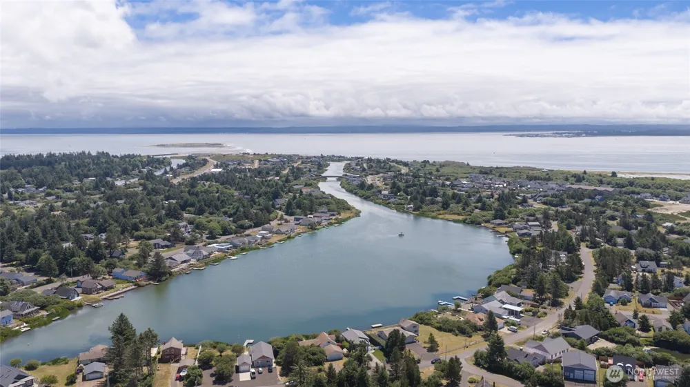 854 Texmar Avenue SW Ocean Shores, WA 98569