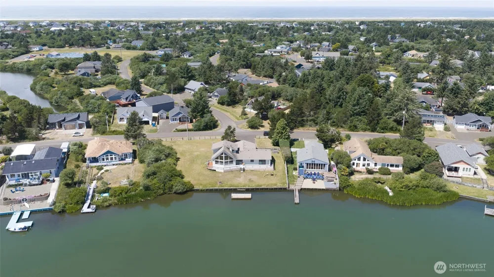 854 Texmar Avenue SW Ocean Shores, WA 98569