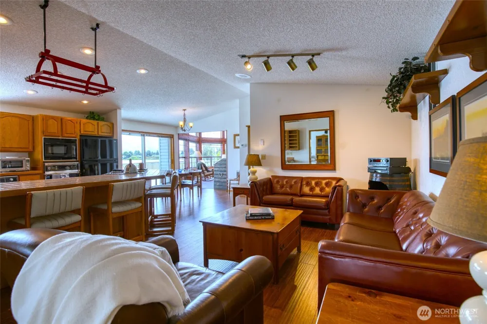 854 Texmar Avenue SW Ocean Shores, WA 98569