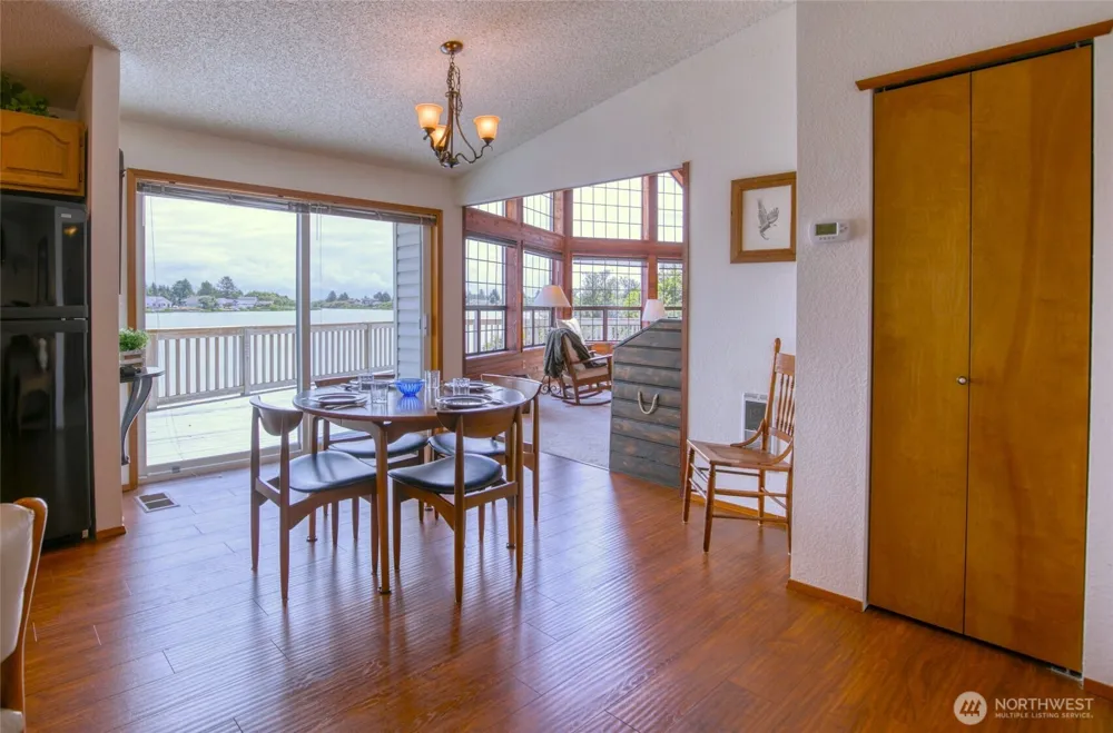 854 Texmar Avenue SW Ocean Shores, WA 98569