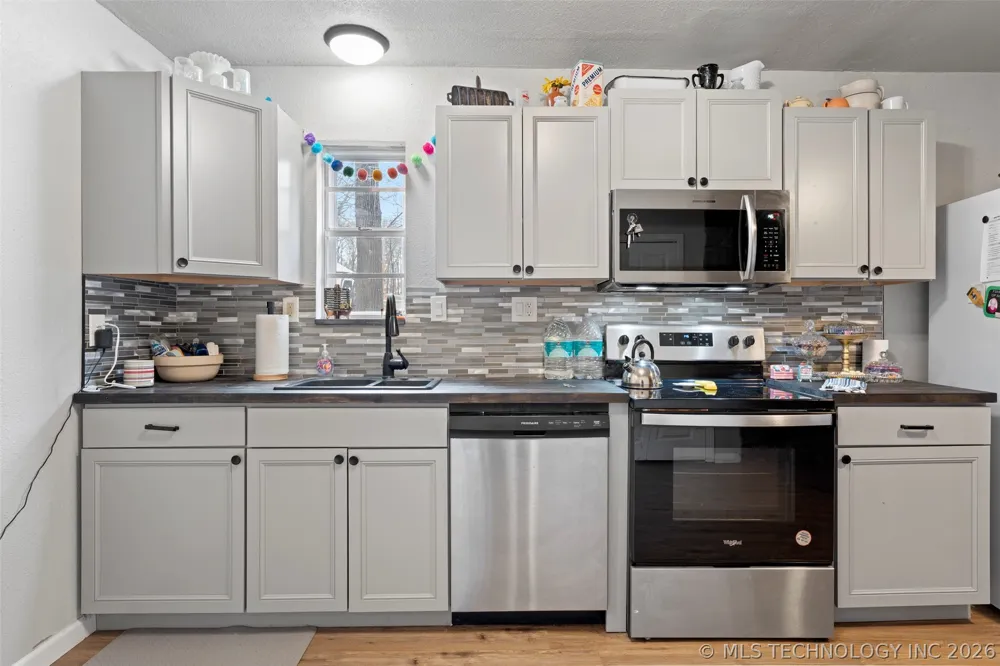30958 Pack Trail Afton, OK 74331