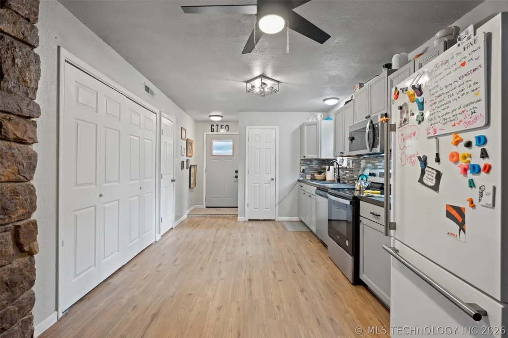 30958 Pack Trail Afton, OK 74331