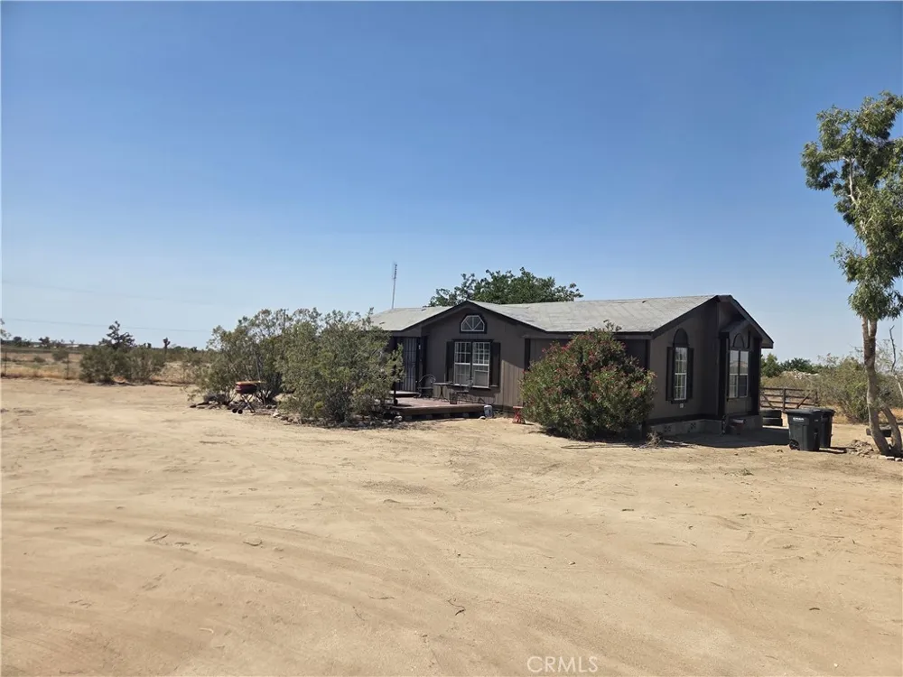 1338 Madrid Place Pinon Hills, CA 92372