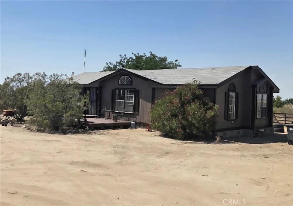 1338 Madrid Place Pinon Hills, CA 92372