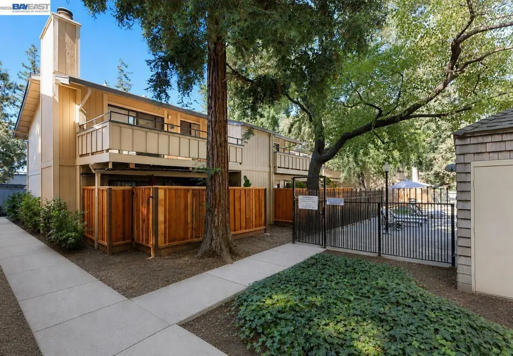 2131 Northwood Cir #D Concord, CA 94520