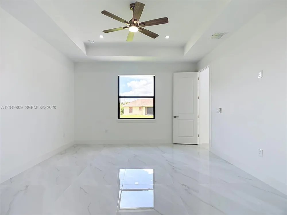 3813 SW 26TH Street Lehigh Acres, FL 33976