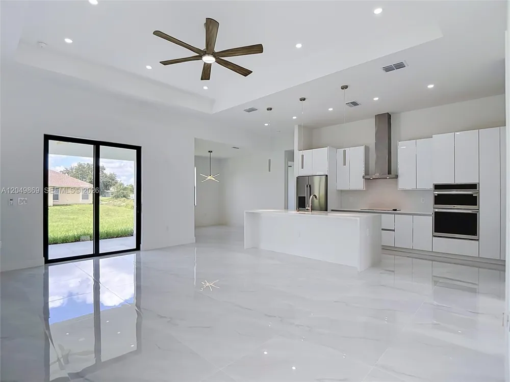 3813 SW 26TH Street Lehigh Acres, FL 33976