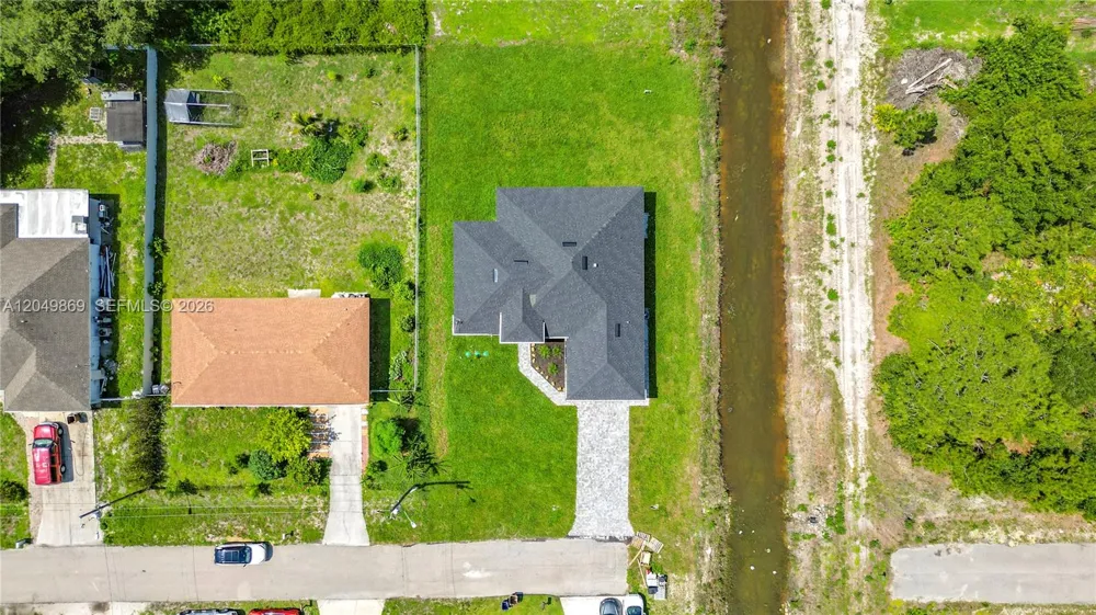3813 SW 26TH Street Lehigh Acres, FL 33976