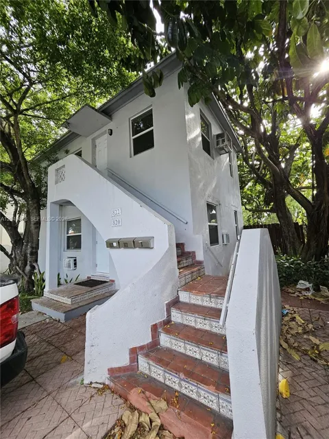 822 SW 31st Ave #822