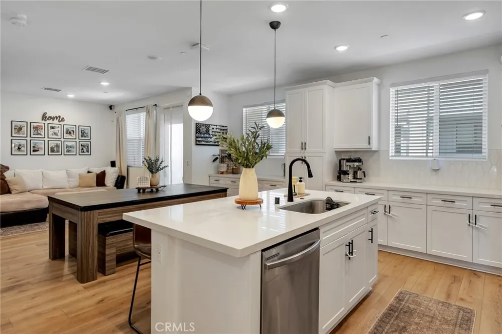 4085 E Liliana Paseo #69 Ontario, CA 91764