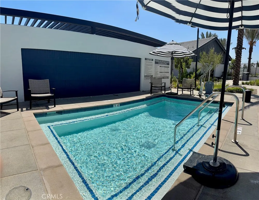 5956 Altyn Drive Eastvale, CA 92880