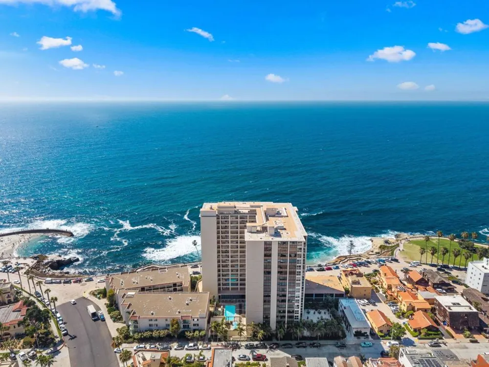 939 Coast Blvd 15B&C La Jolla, CA 92037