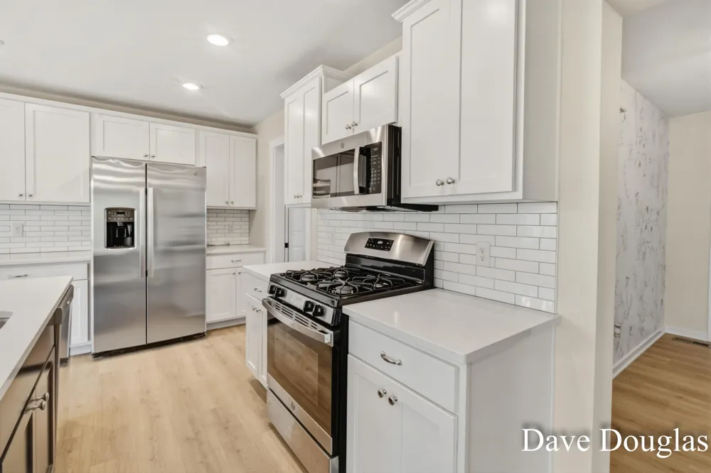 237 Young Court Rockford, MI 49341