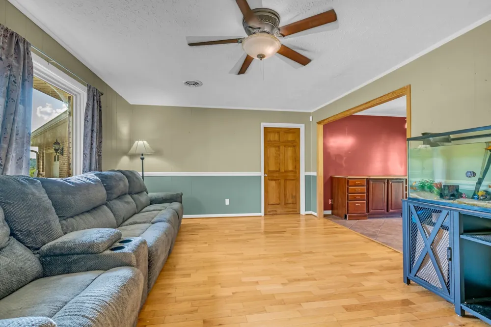 298 Langford Rd Waverly, TN 37185