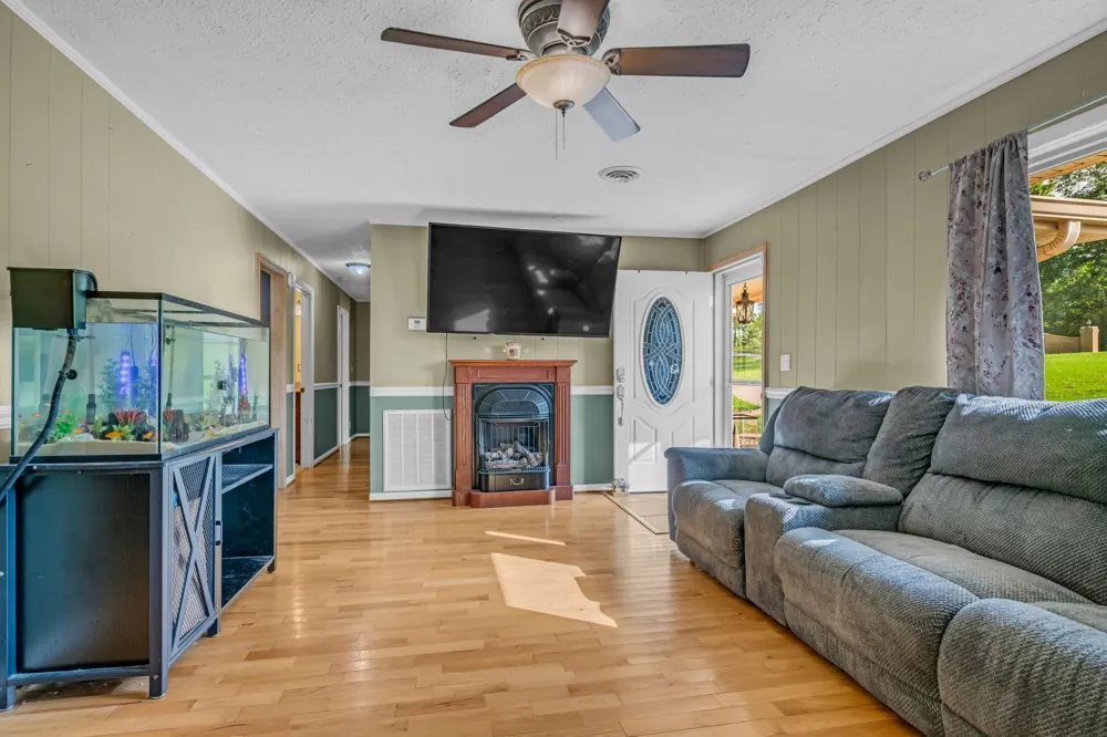 298 Langford Rd Waverly, TN 37185