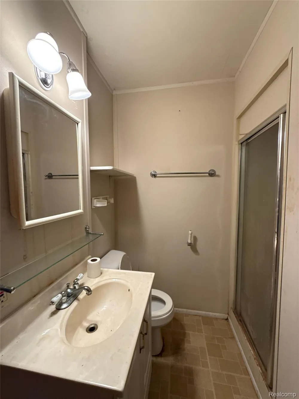5910 Lakewood Boulevard Clarkston City, MI 48346