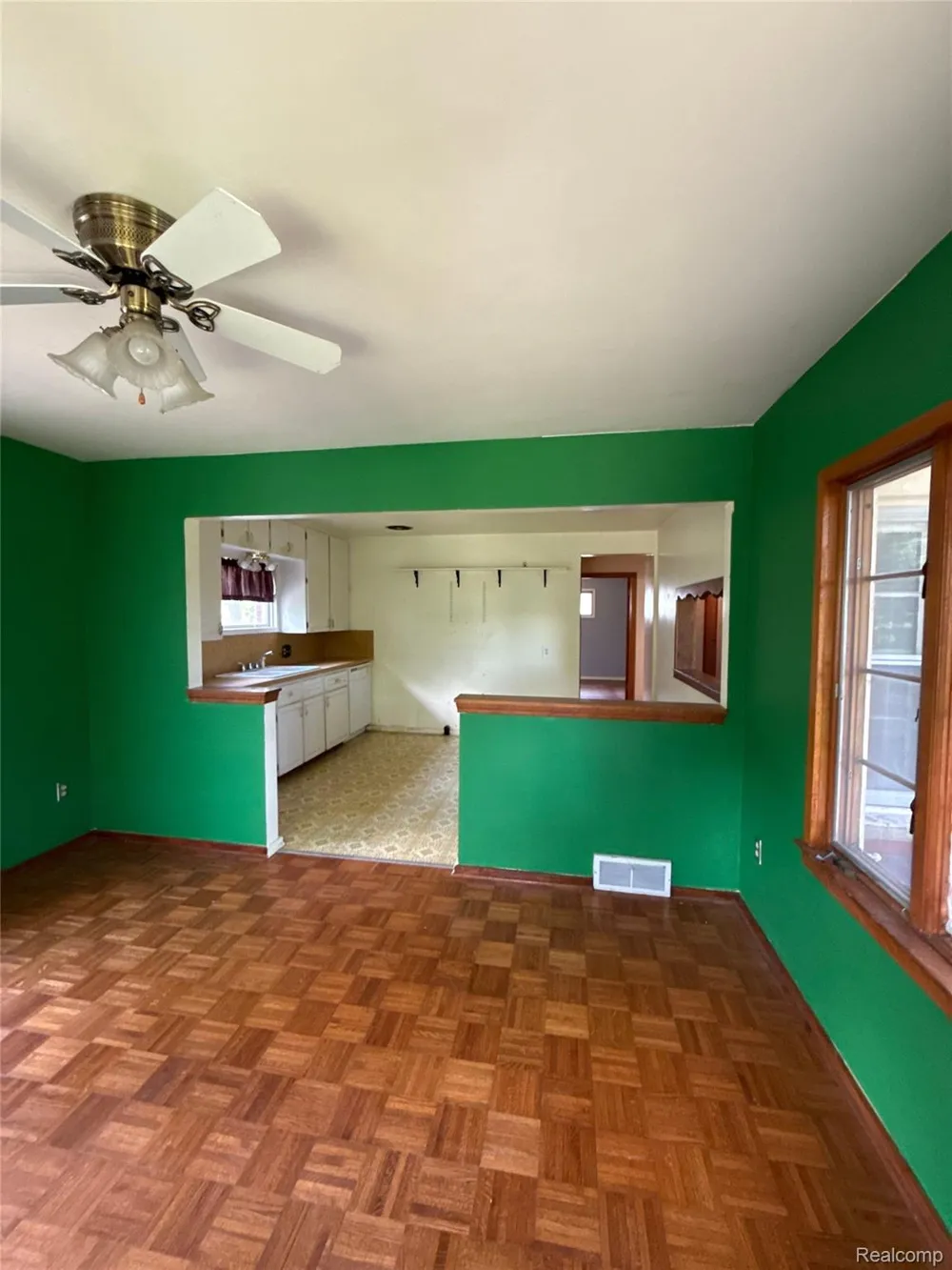 5910 Lakewood Boulevard Clarkston City, MI 48346
