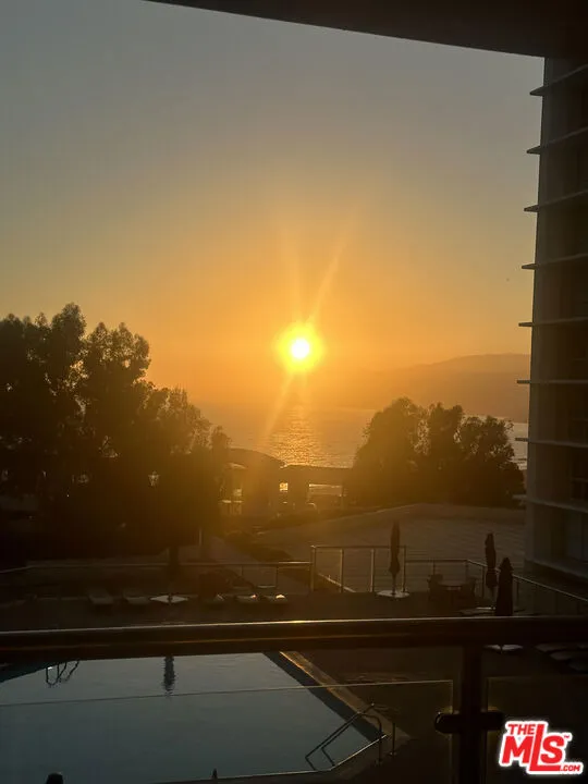 201 Ocean Avenue #502B Santa Monica, CA 90402