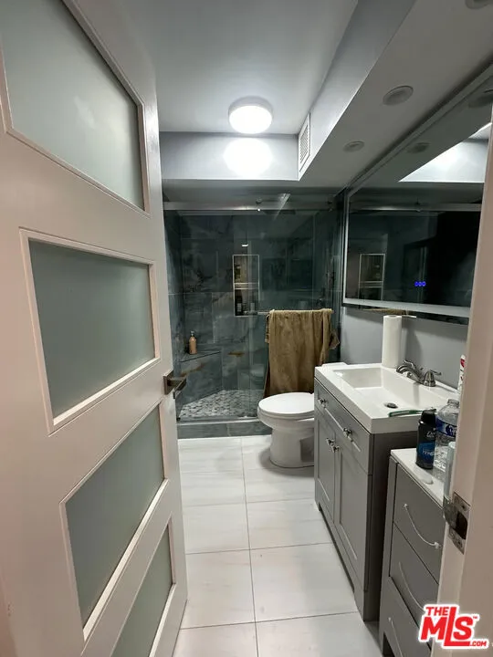 201 Ocean Avenue #502B Santa Monica, CA 90402