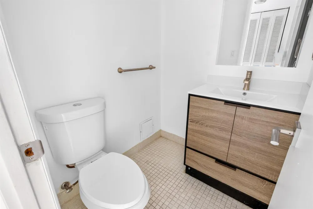 3540 S Ocean Boulevard #208 South Palm Beach, FL 33480