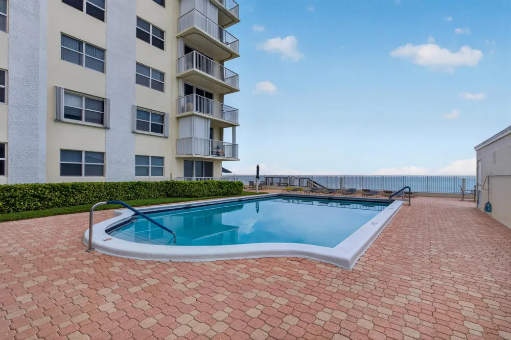 3540 S Ocean Boulevard #208 South Palm Beach, FL 33480