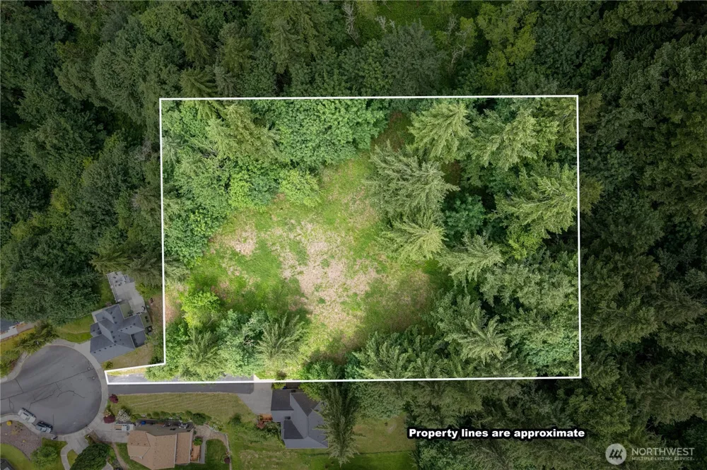 945 Edinburgh Court Kelso, WA 98626