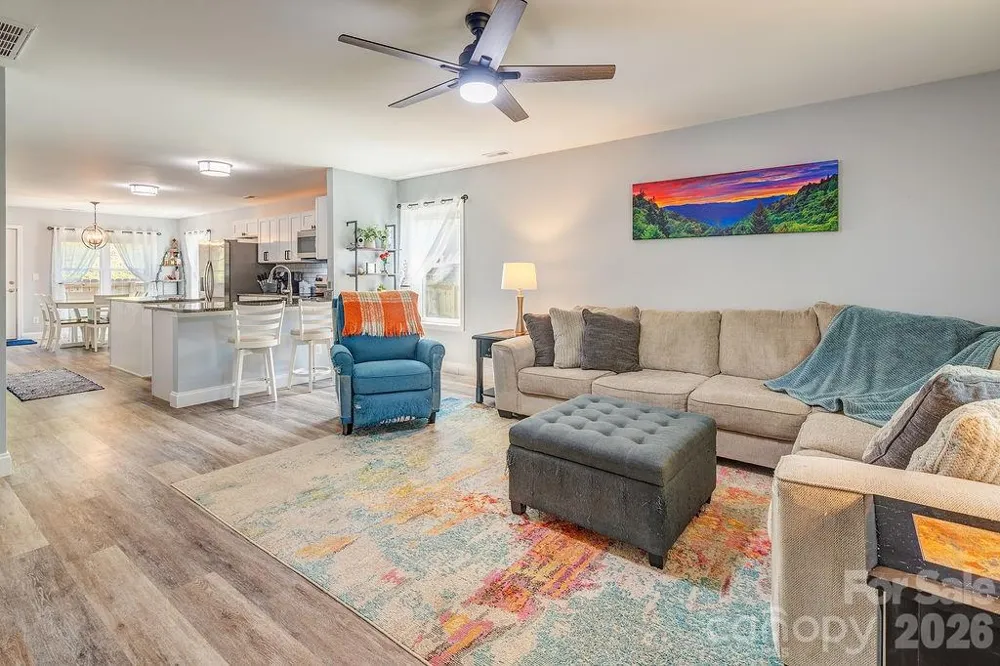 40 Quinn Hill Lane Mars Hill, NC 28754