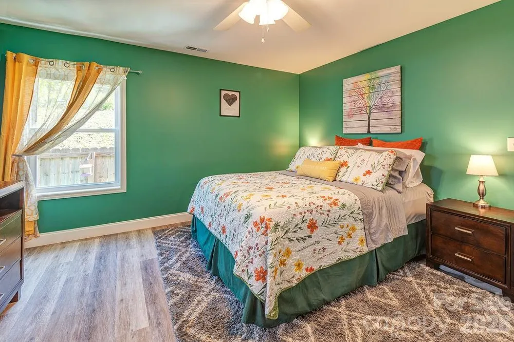 40 Quinn Hill Lane Mars Hill, NC 28754