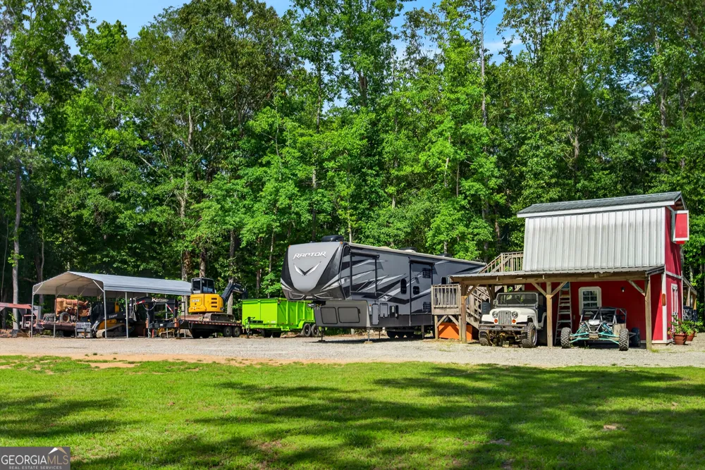 291 Wright RD Pine Mountain, GA 31822