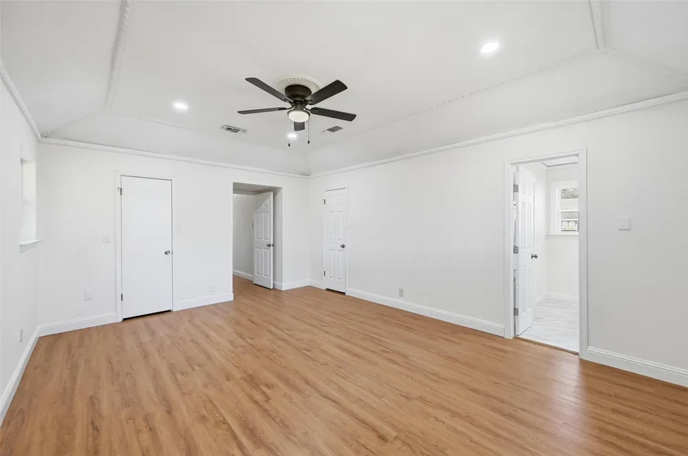 3301 Peachtree Lane Pantego, TX 76013