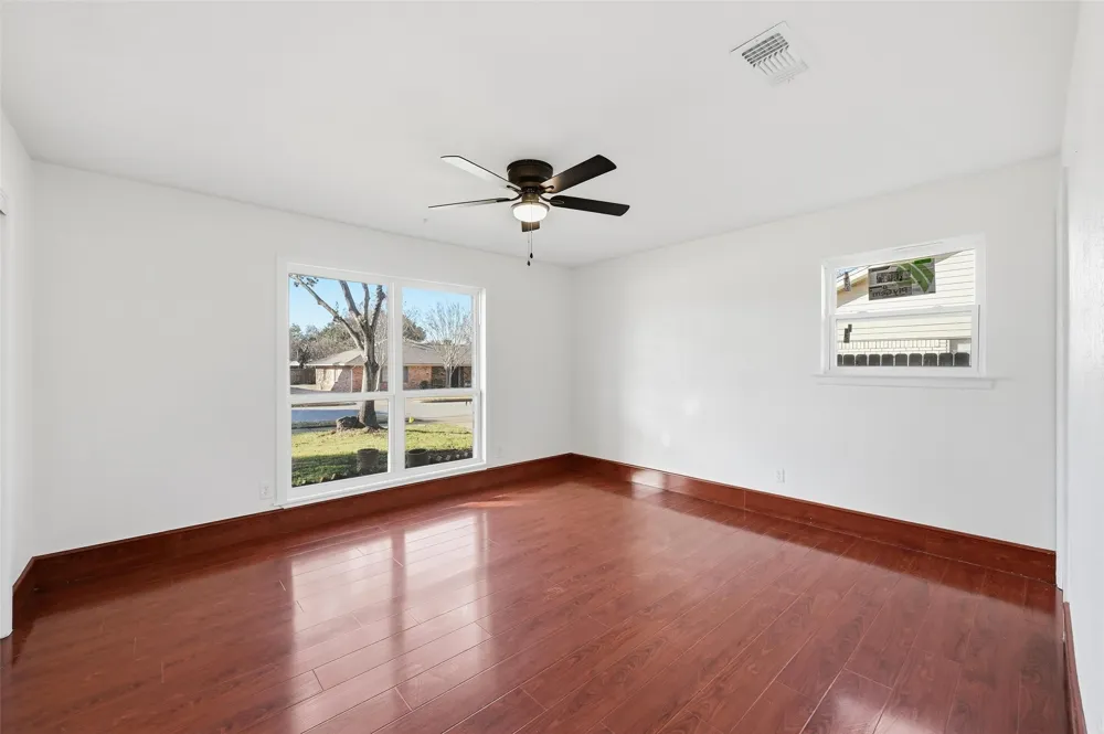 3301 Peachtree Lane Pantego, TX 76013