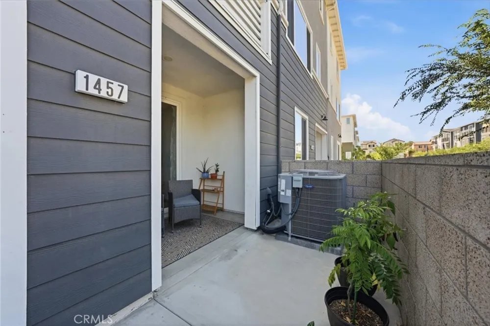 1457 W Longview Lane San Pedro, CA 90732