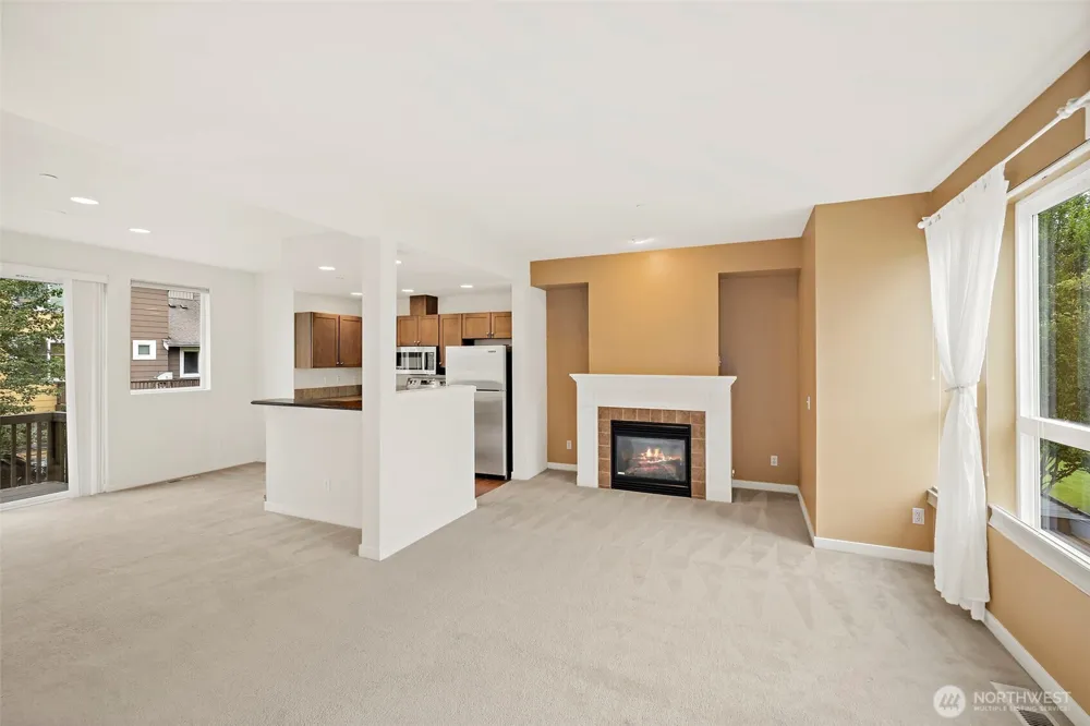 1748 24th Avenue NE Issaquah, WA 98029
