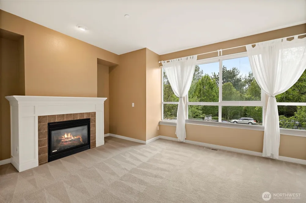 1748 24th Avenue NE Issaquah, WA 98029