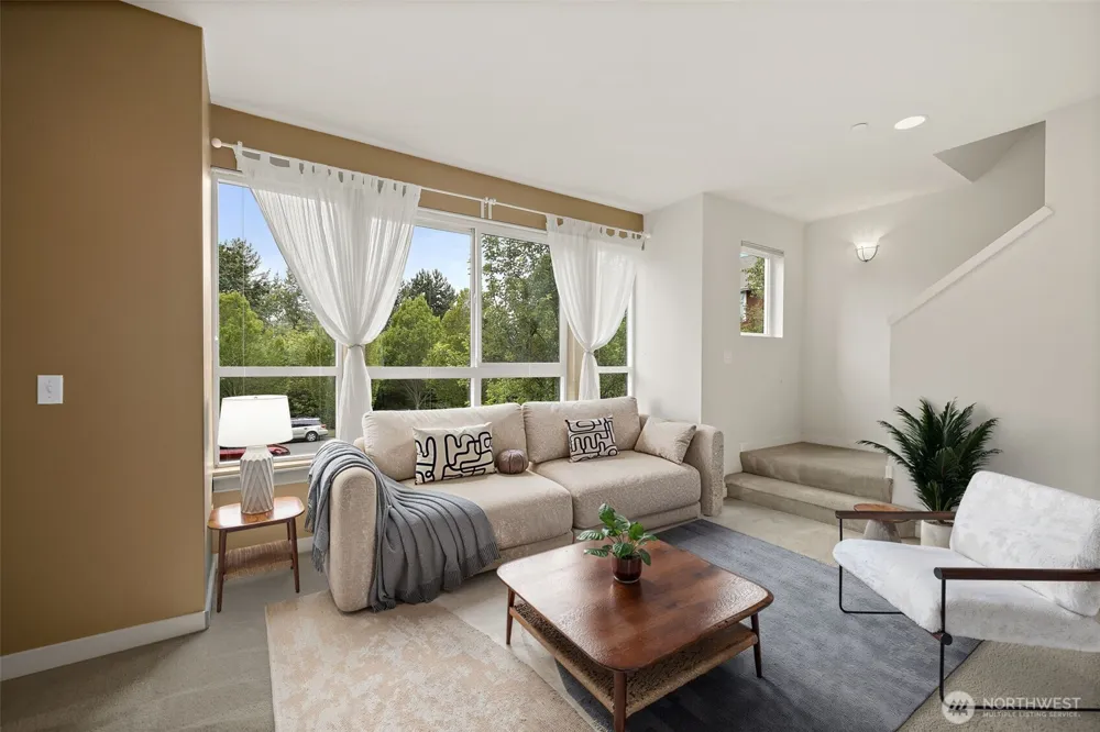 1748 24th Avenue NE Issaquah, WA 98029