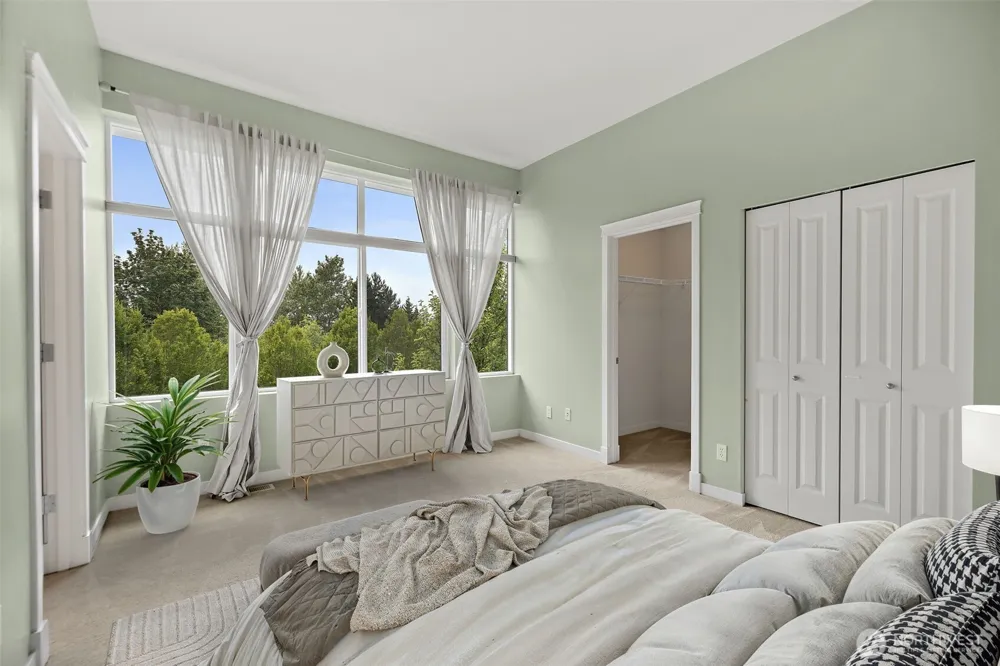 1748 24th Avenue NE Issaquah, WA 98029