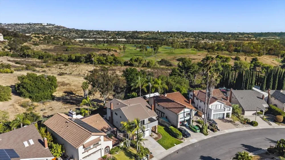 3975 Catamarca Drive San Diego, CA 92124