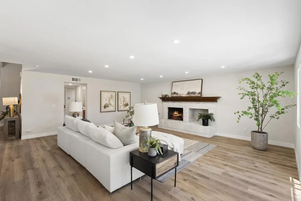 3975 Catamarca Drive San Diego, CA 92124