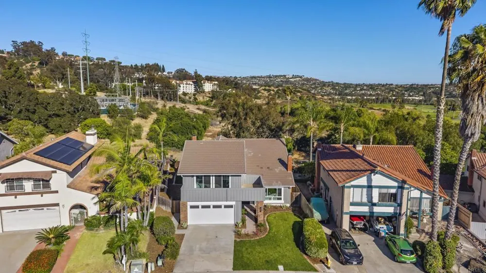 3975 Catamarca Drive San Diego, CA 92124